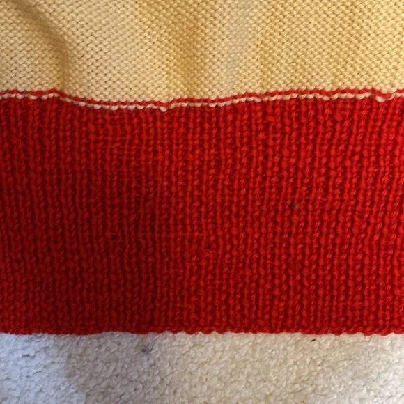 Handmade wool vintage sweater - Picture 8 of 8